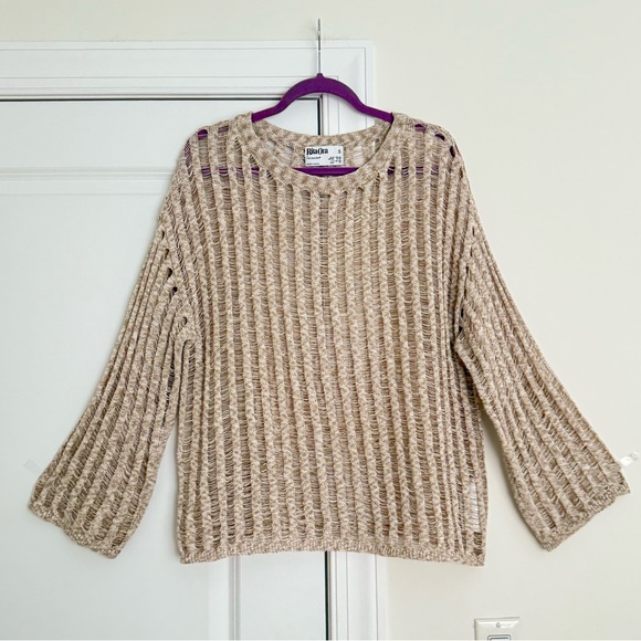 Open Knit Pullover Lightweight Sweater - Picture 4 of 8